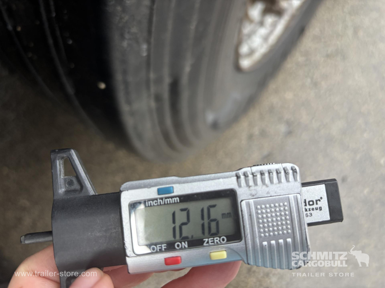 SCHMITZ Curtainsider Standard - Тентованный полуприцеп: фото 2 SCHMITZ Curtainsider Standard - Тентованный полуприцеп: фото 2