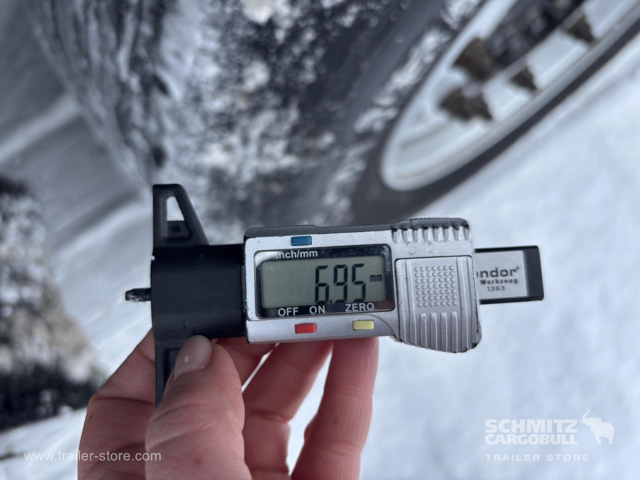 SCHMITZ Curtainsider Standard - Тентованный полуприцеп: фото 3 SCHMITZ Curtainsider Standard - Тентованный полуприцеп: фото 3