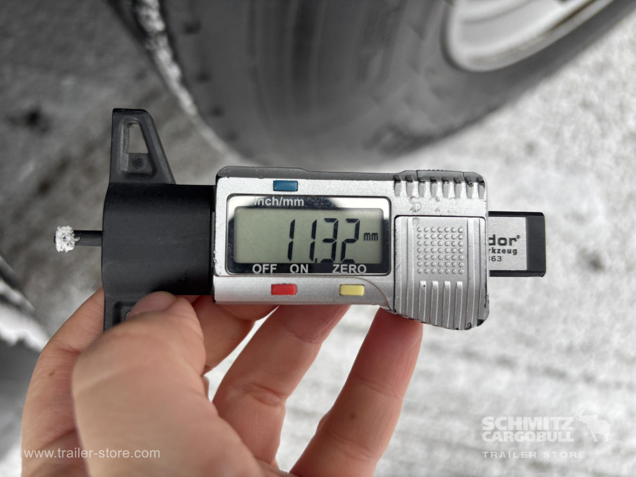 SCHMITZ Curtainsider Standard - Тентованный полуприцеп: фото 3 SCHMITZ Curtainsider Standard - Тентованный полуприцеп: фото 3