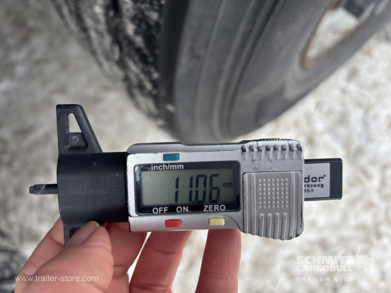 SCHMITZ Curtainsider Standard - Тентованный полуприцеп: фото 3 SCHMITZ Curtainsider Standard - Тентованный полуприцеп: фото 3