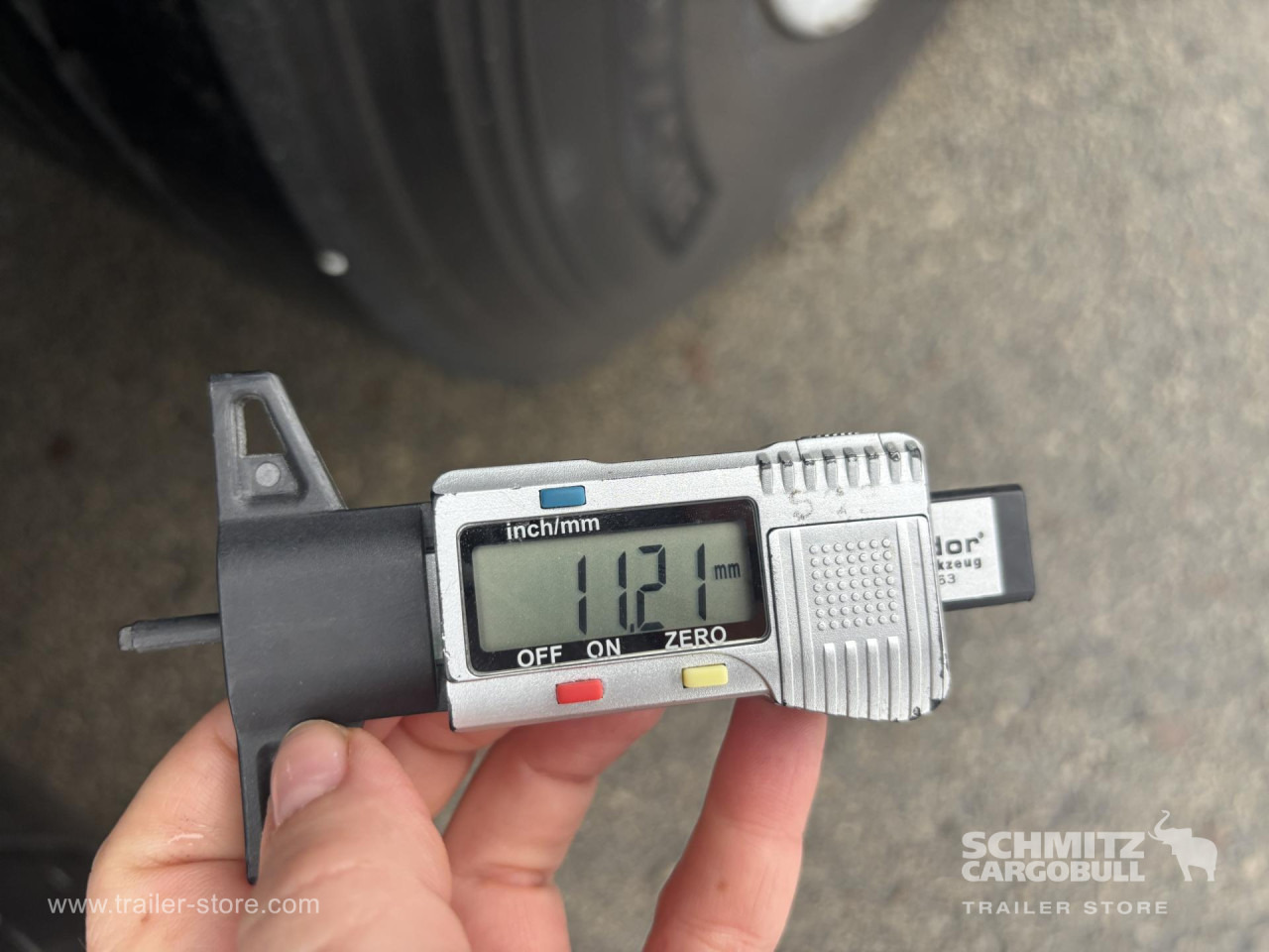 SCHMITZ Curtainsider Standard - Тентованный полуприцеп: фото 4 SCHMITZ Curtainsider Standard - Тентованный полуприцеп: фото 4