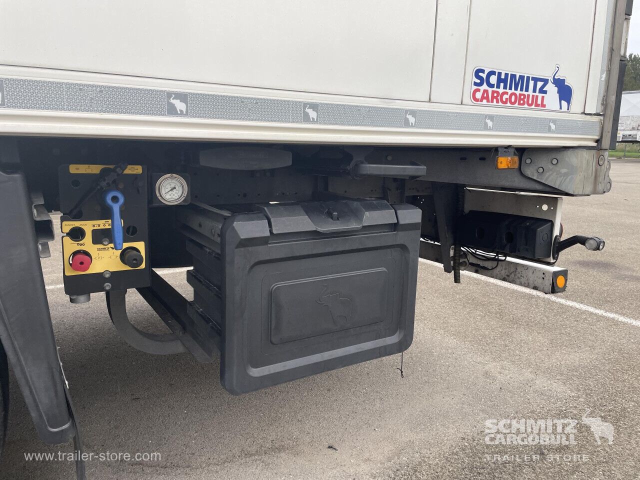 SCHMITZ Reefer Standard Double deck - Изотермический полуприцеп: фото 3 SCHMITZ Reefer Standard Double deck - Изотермический полуприцеп: фото 3