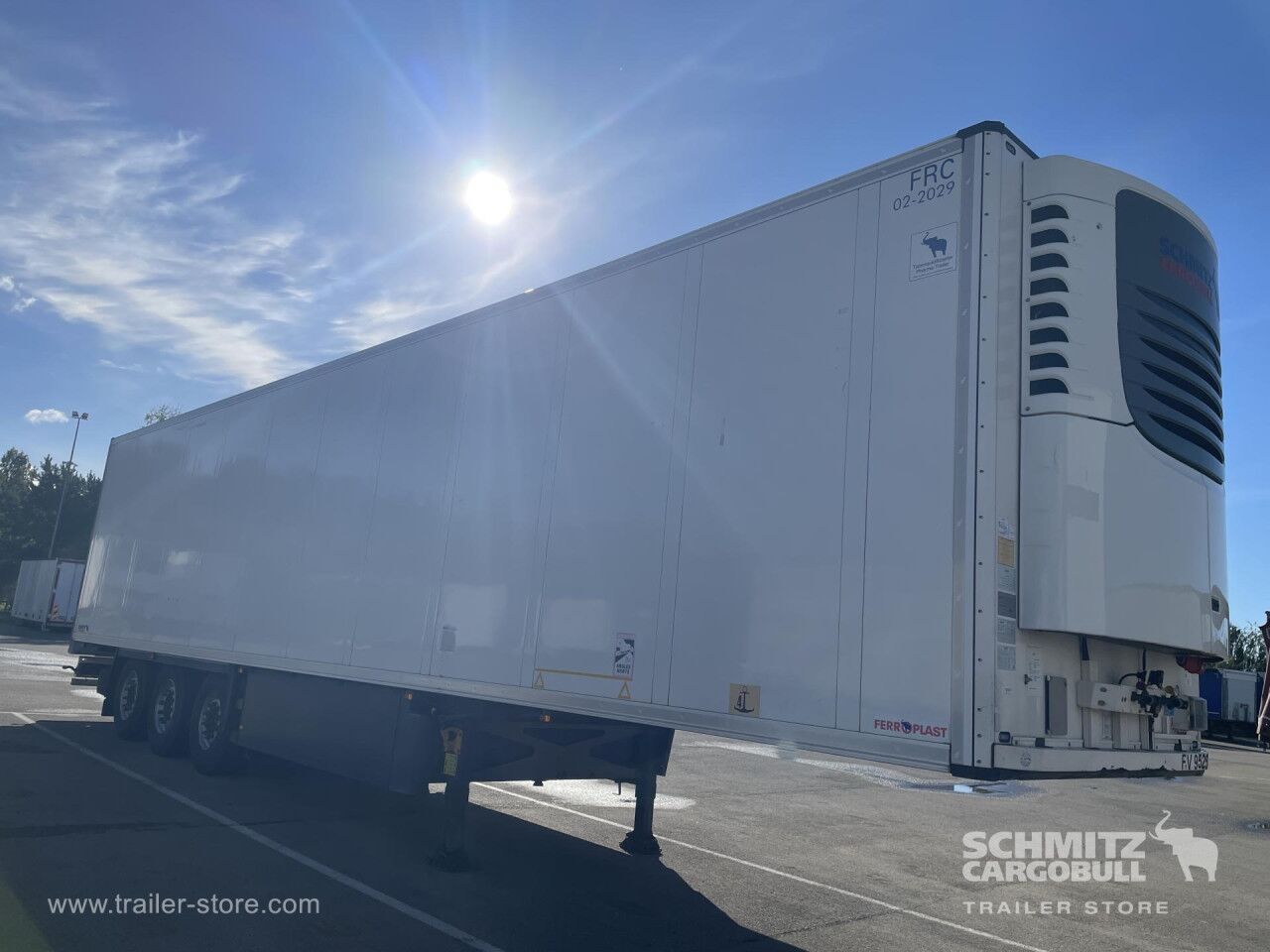 SCHMITZ Reefer Standard Double deck - Изотермический полуприцеп: фото 1 SCHMITZ Reefer Standard Double deck - Изотермический полуприцеп: фото 1