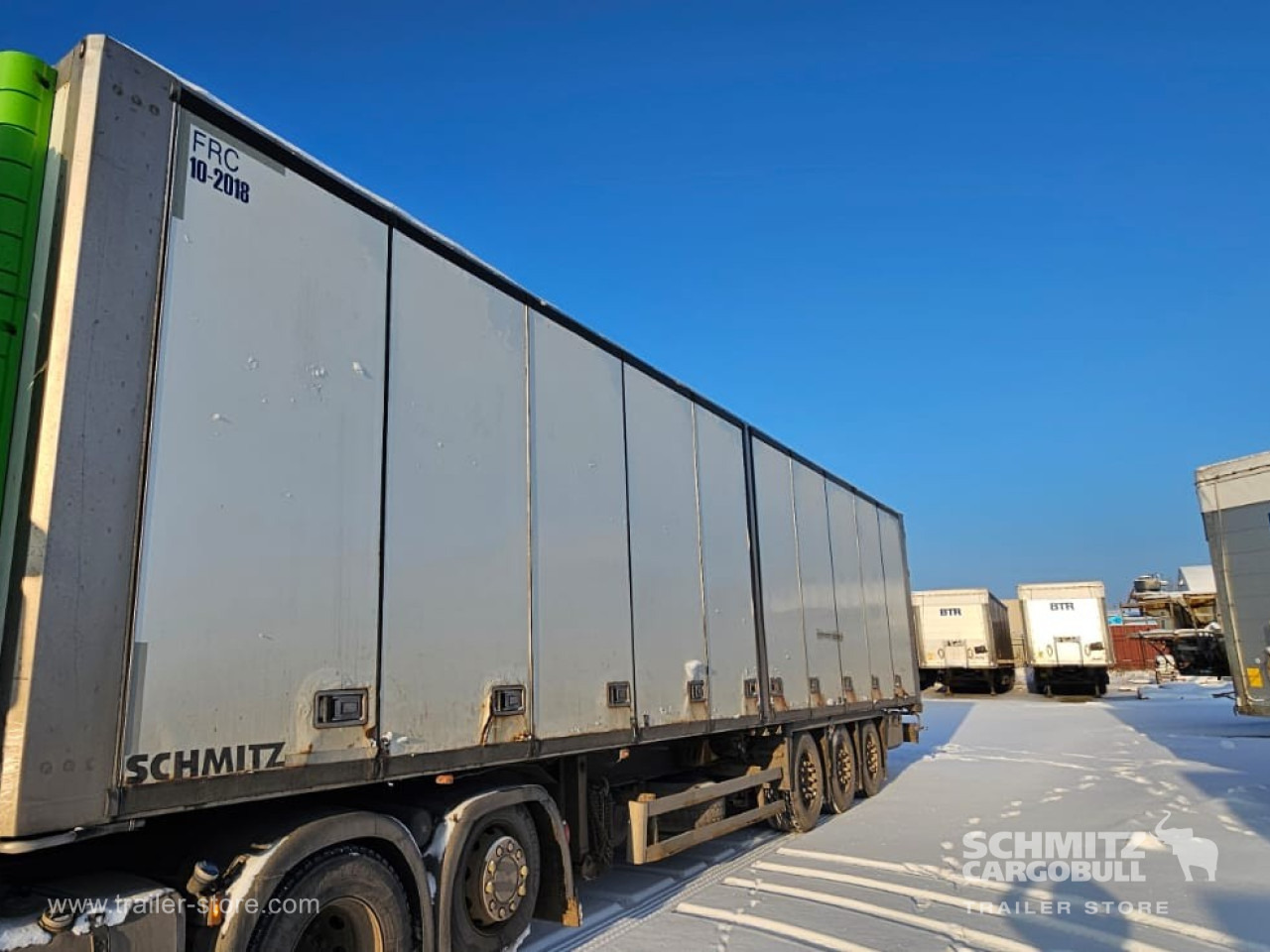 SCHMITZ Reefer Foldable wall - Изотермический полуприцеп: фото 1 SCHMITZ Reefer Foldable wall - Изотермический полуприцеп: фото 1