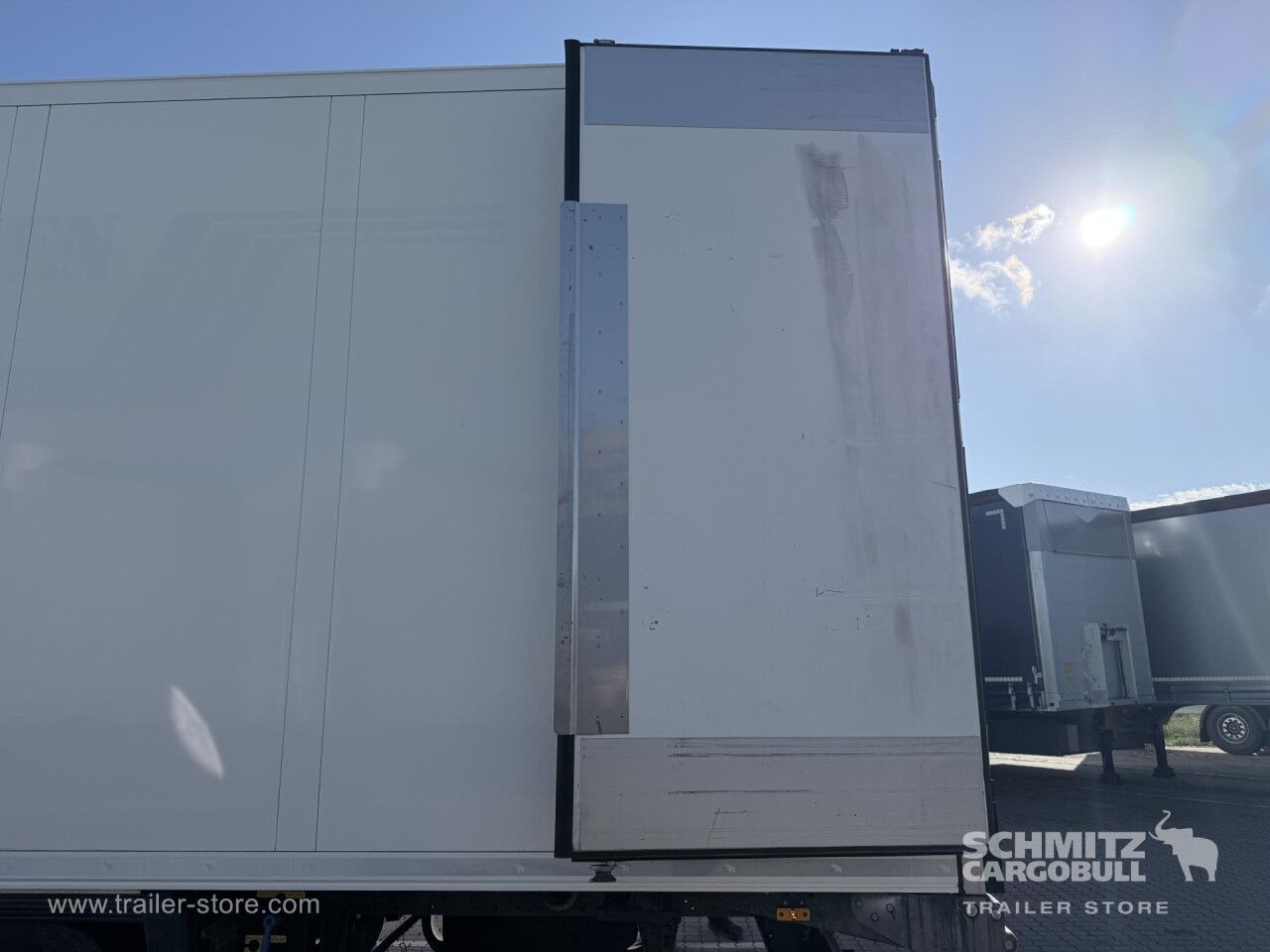 SCHMITZ Reefer Multitemp Double deck - Изотермический полуприцеп: фото 3 SCHMITZ Reefer Multitemp Double deck - Изотермический полуприцеп: фото 3