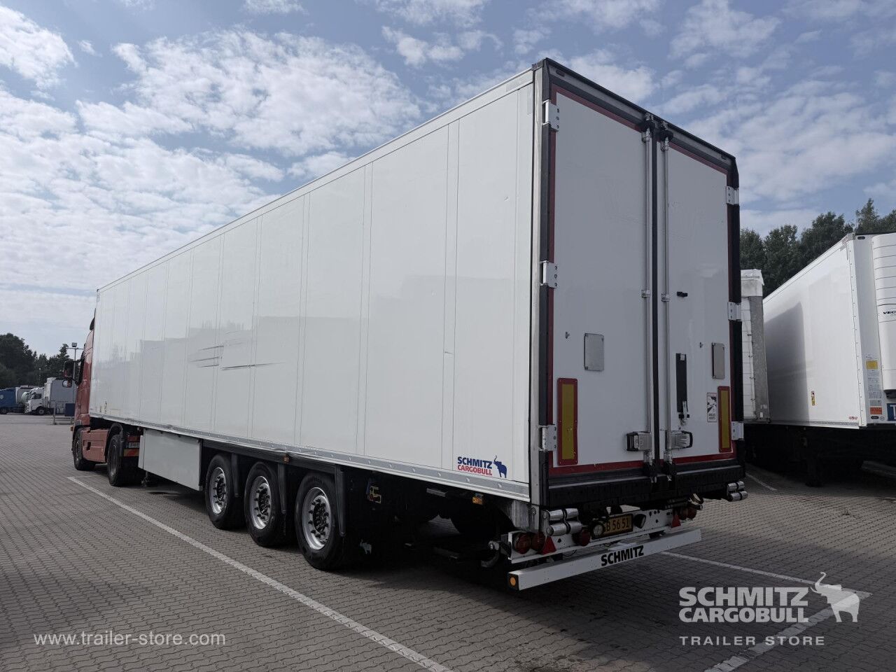 SCHMITZ Reefer Multitemp - Изотермический полуприцеп: фото 2 SCHMITZ Reefer Multitemp - Изотермический полуприцеп: фото 2