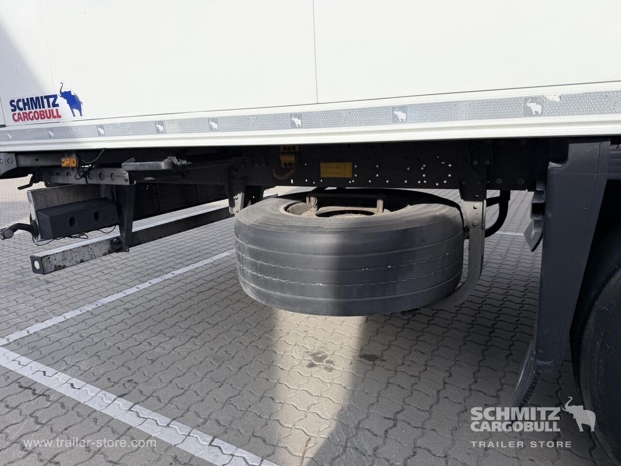 SCHMITZ Reefer Multitemp - Изотермический полуприцеп: фото 2 SCHMITZ Reefer Multitemp - Изотермический полуприцеп: фото 2