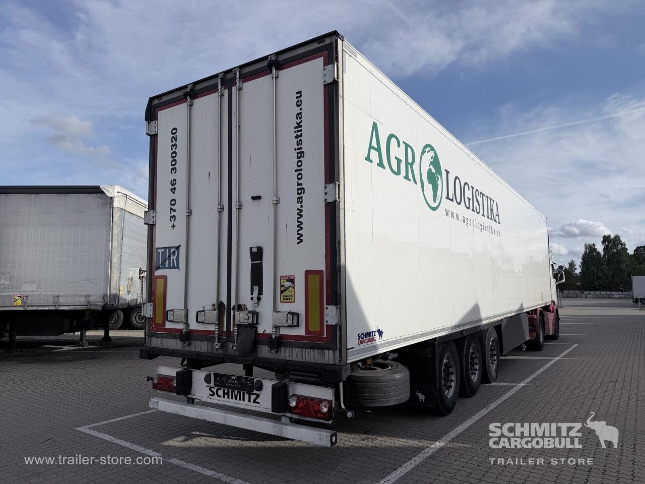 SCHMITZ Reefer Multitemp - Изотермический полуприцеп: фото 1 SCHMITZ Reefer Multitemp - Изотермический полуприцеп: фото 1