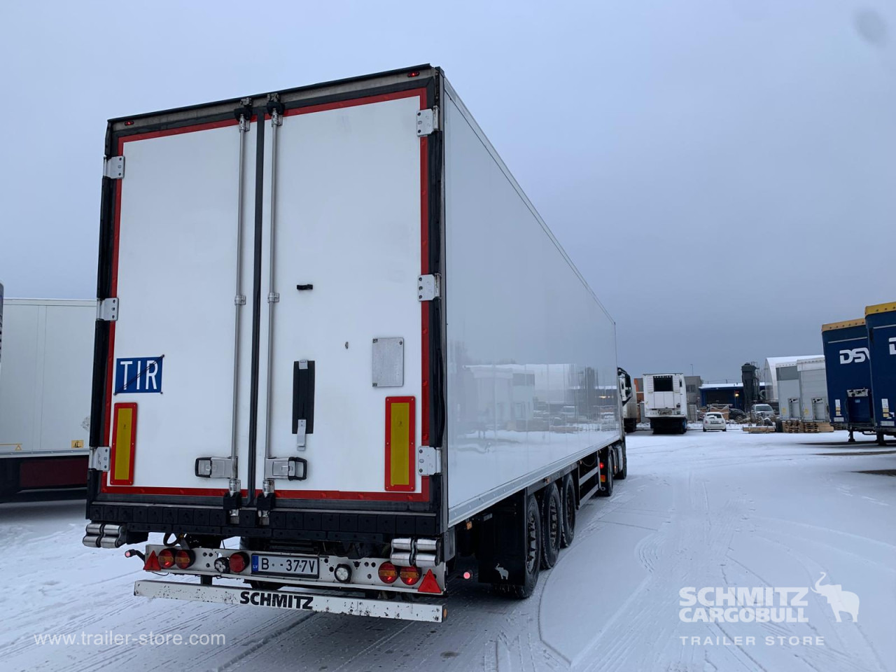 SCHMITZ Reefer Standard Double deck - Изотермический полуприцеп: фото 2 SCHMITZ Reefer Standard Double deck - Изотермический полуприцеп: фото 2