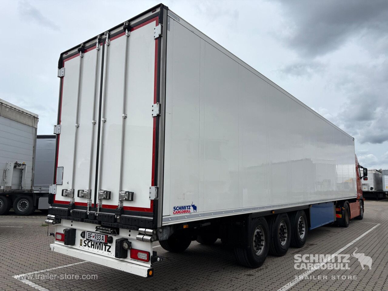SCHMITZ Reefer Standard Double deck - Изотермический полуприцеп: фото 1 SCHMITZ Reefer Standard Double deck - Изотермический полуприцеп: фото 1