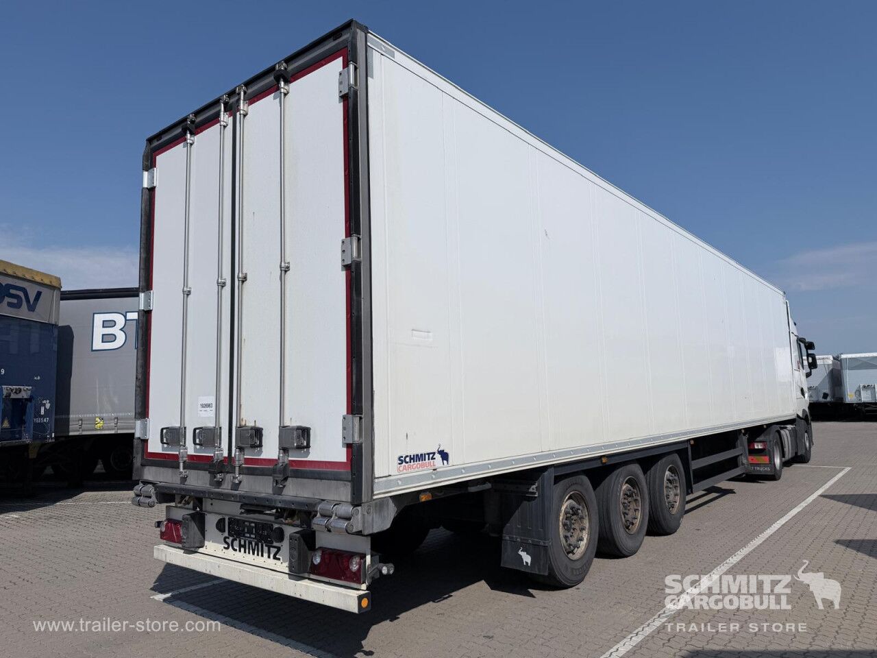 SCHMITZ Reefer multitemp - Изотермический полуприцеп: фото 1 SCHMITZ Reefer multitemp - Изотермический полуприцеп: фото 1