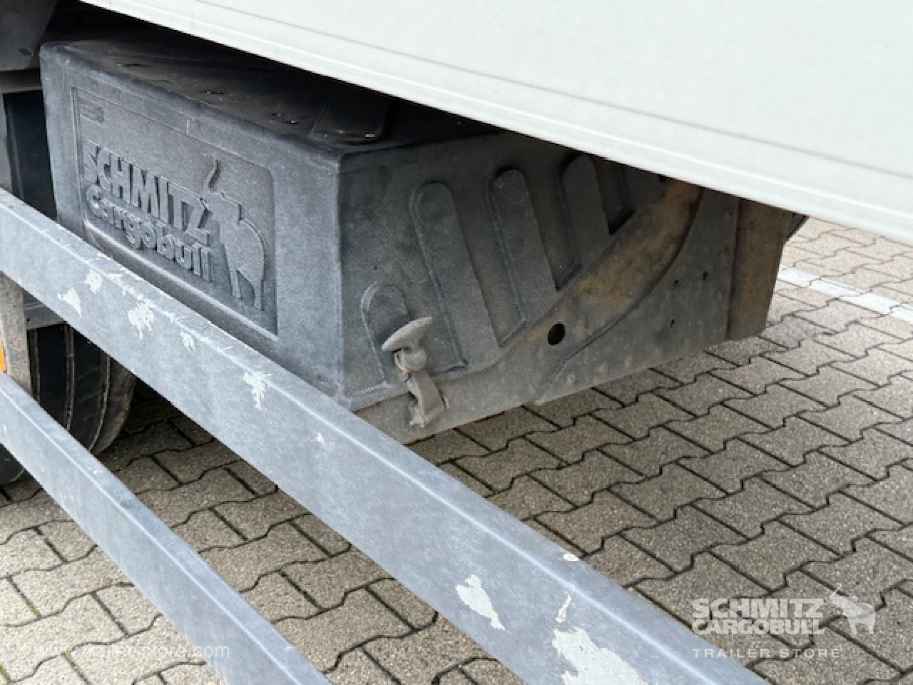 SCHMITZ Oplegger Vries Standard Taillift - Изотермический полуприцеп: фото 4 SCHMITZ Oplegger Vries Standard Taillift - Изотермический полуприцеп: фото 4