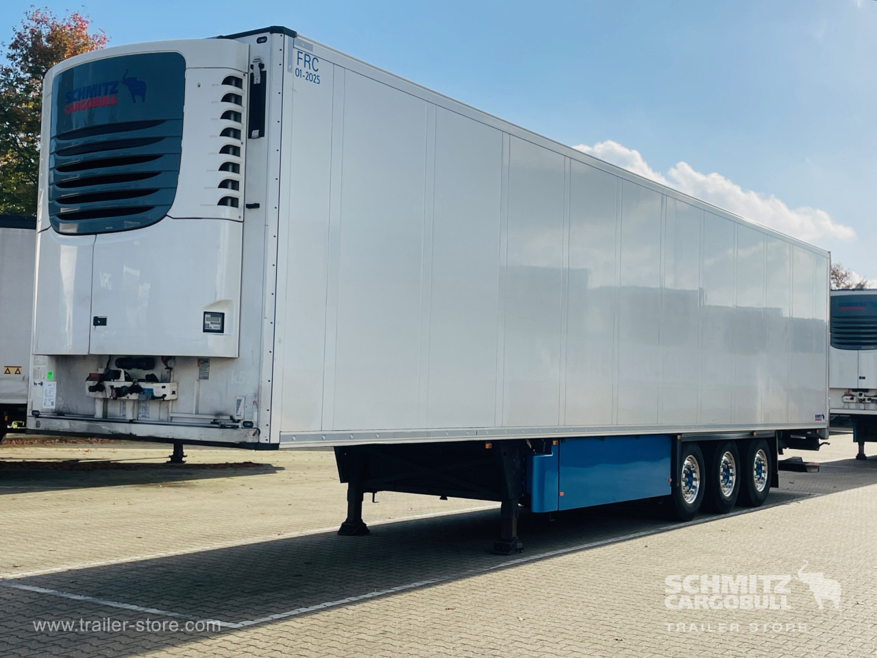 Изотермический полуприцеп SCHMITZ Oplegger Vries Standard Taillift: фото 1