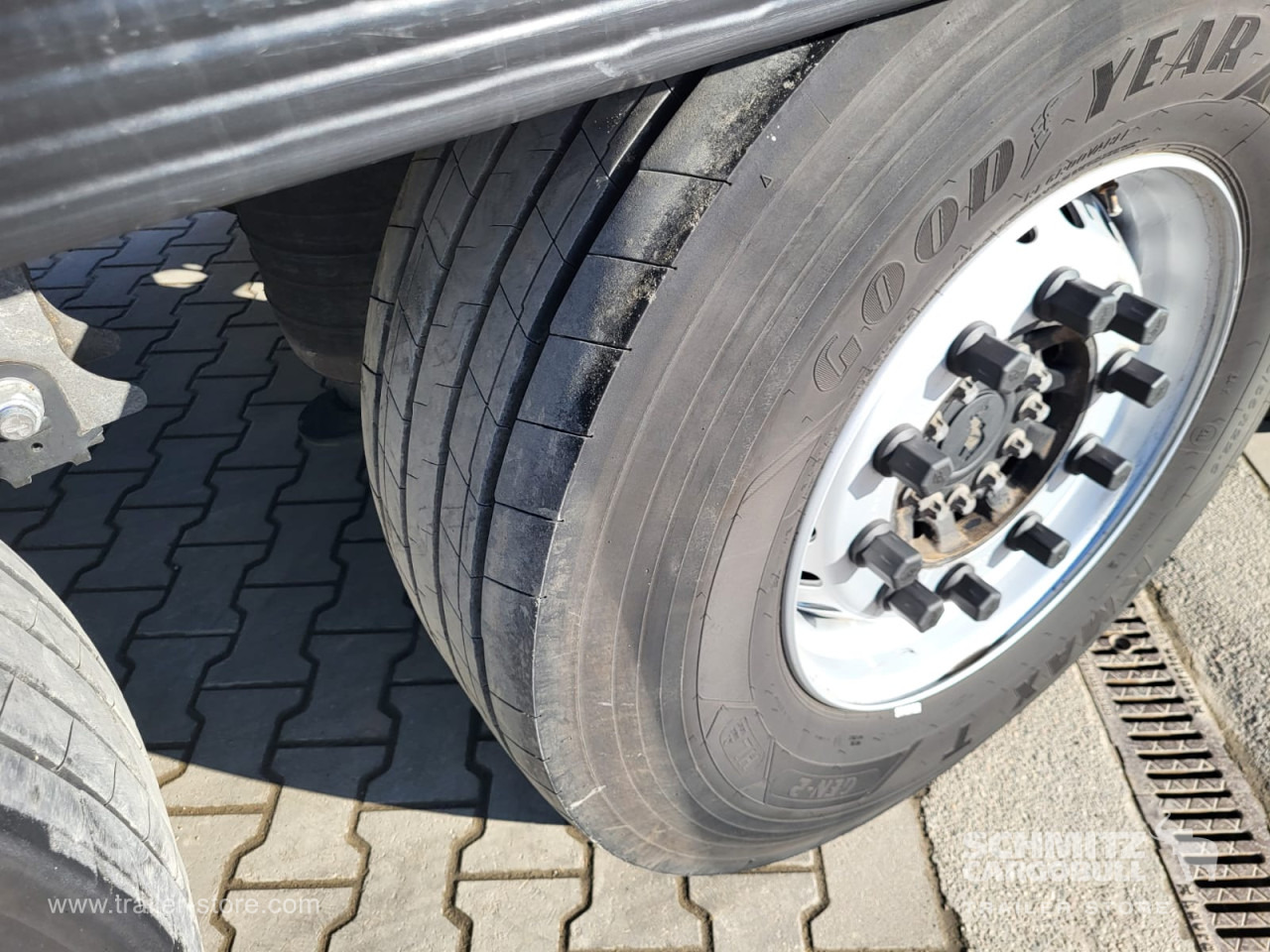 SCHMITZ Reefer Standard Double deck - Изотермический полуприцеп: фото 4 SCHMITZ Reefer Standard Double deck - Изотермический полуприцеп: фото 4