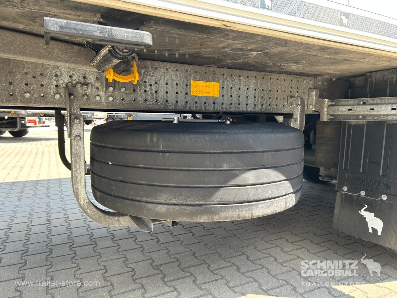 SCHMITZ Reefer Standard Double deck - Изотермический полуприцеп: фото 4 SCHMITZ Reefer Standard Double deck - Изотермический полуприцеп: фото 4