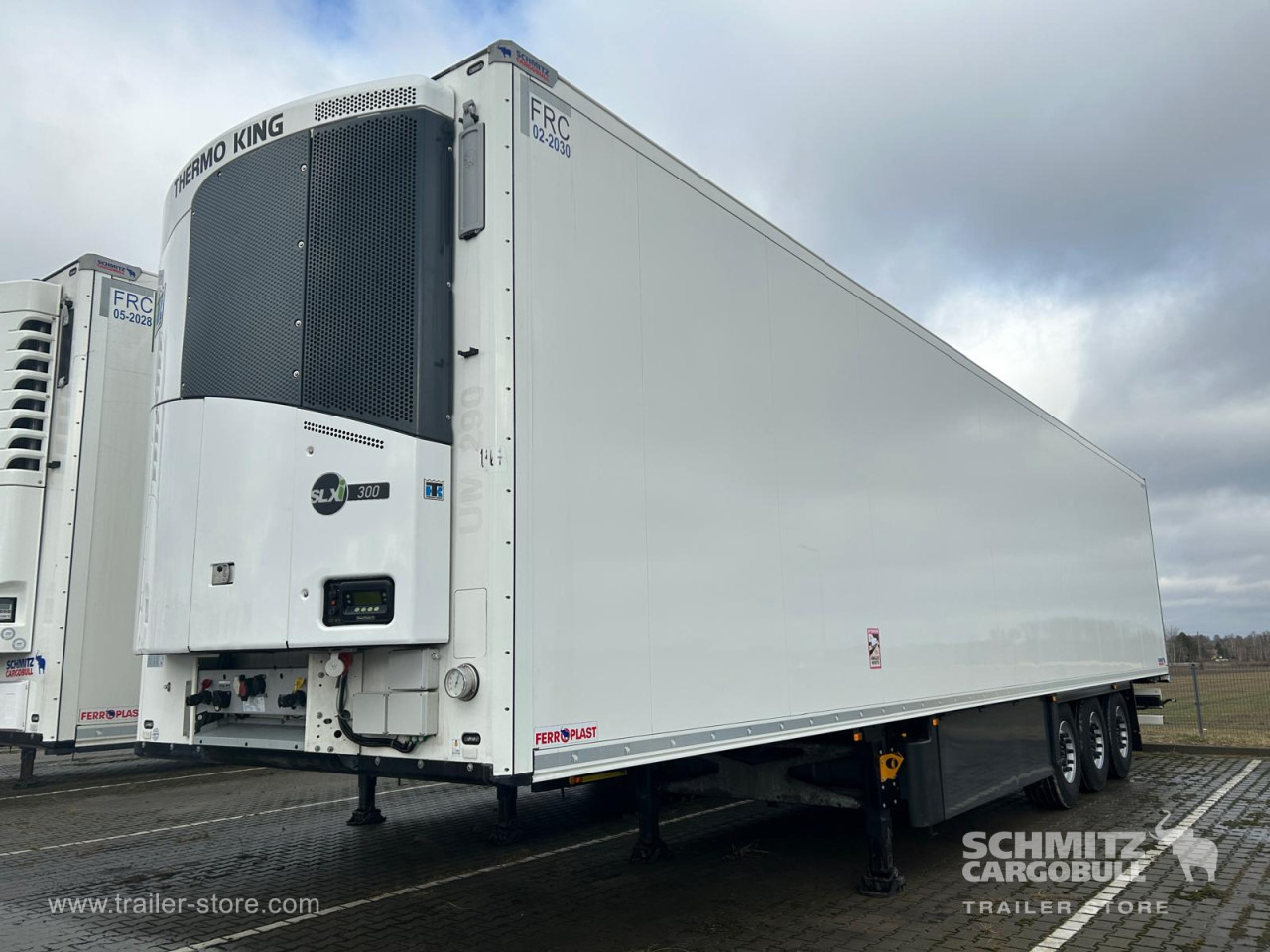 SCHMITZ Reefer Standard Double deck - Изотермический полуприцеп: фото 1 SCHMITZ Reefer Standard Double deck - Изотермический полуприцеп: фото 1