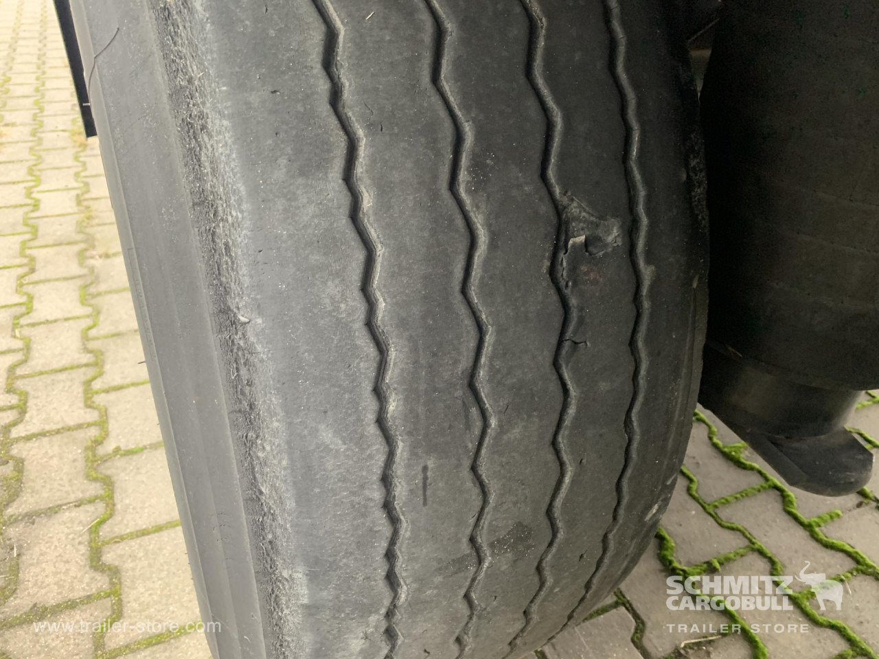 SCHMITZ Reefer Standard - Изотермический полуприцеп: фото 2 SCHMITZ Reefer Standard - Изотермический полуприцеп: фото 2