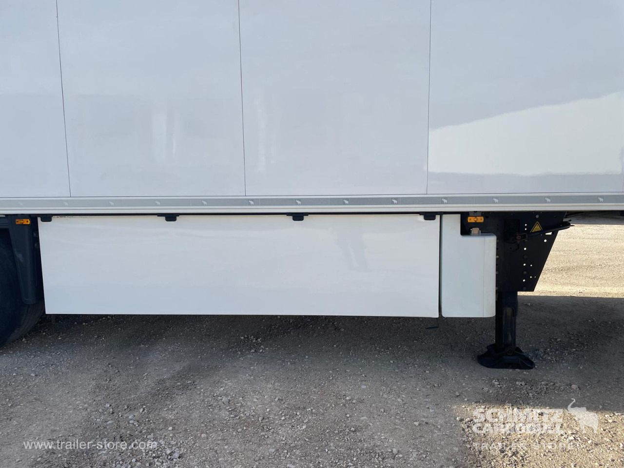 SCHMITZ Reefer Multitemp Double deck - Изотермический полуприцеп: фото 3 SCHMITZ Reefer Multitemp Double deck - Изотермический полуприцеп: фото 3