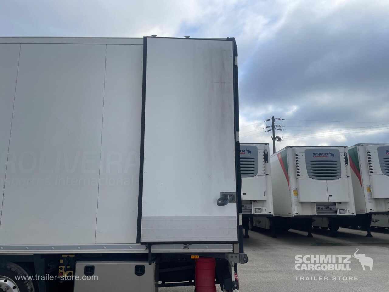 SCHMITZ Reefer Standard Double deck - Изотермический полуприцеп: фото 4 SCHMITZ Reefer Standard Double deck - Изотермический полуприцеп: фото 4