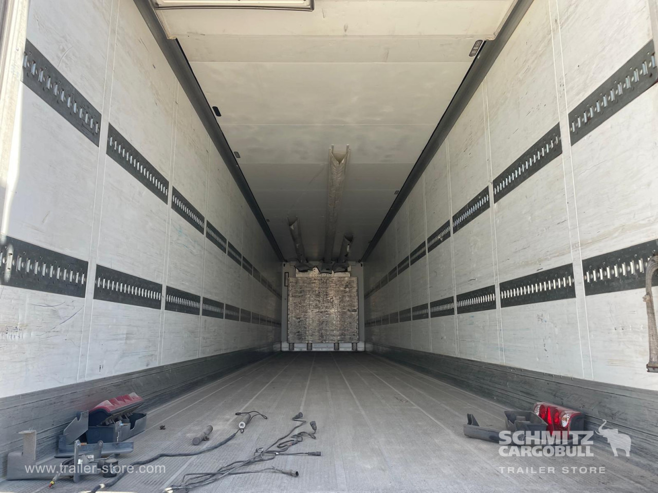SCHMITZ Reefer Standard - Изотермический полуприцеп: фото 3 SCHMITZ Reefer Standard - Изотермический полуприцеп: фото 3