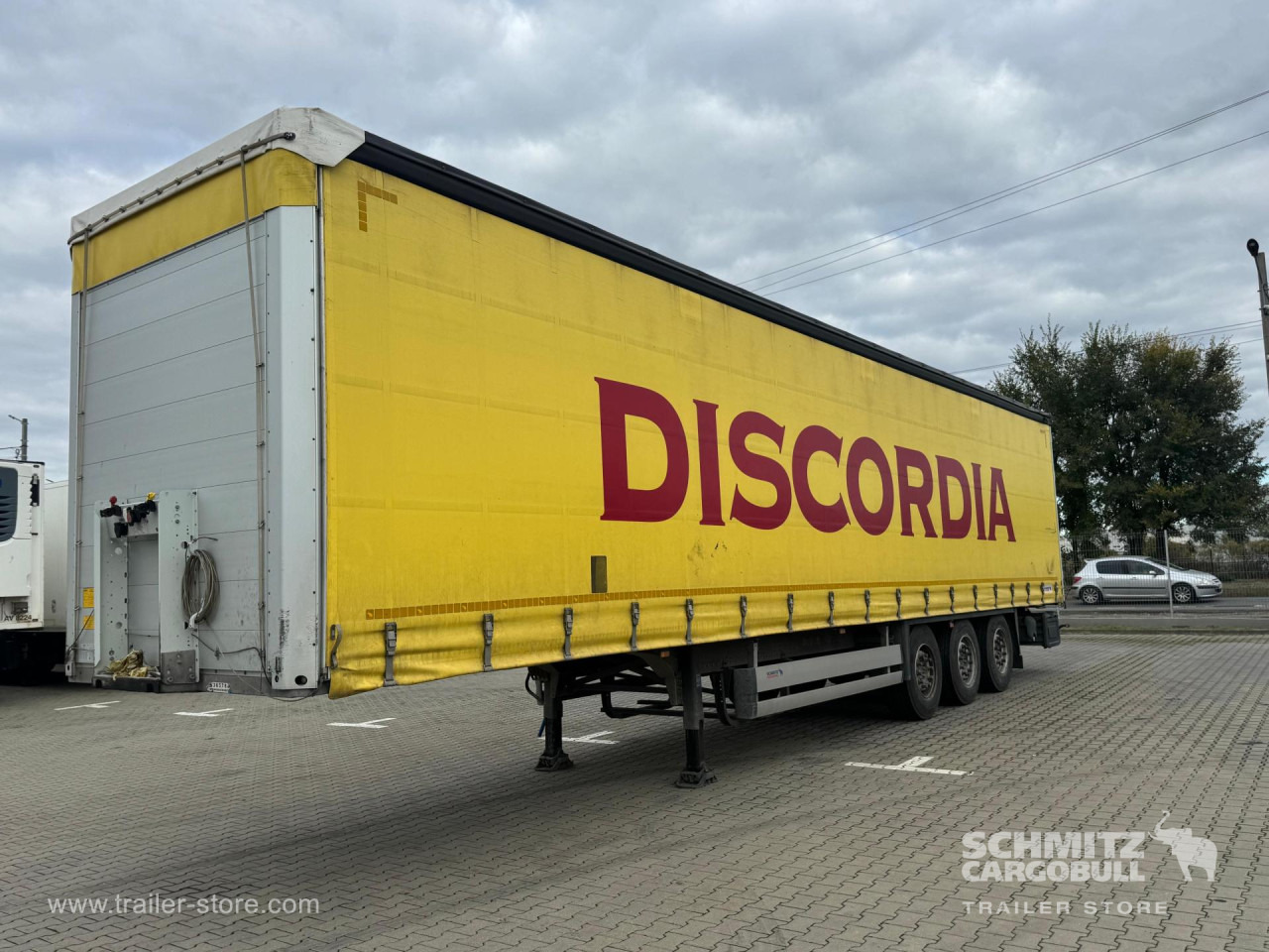 SCHMITZ Curtainsider Standard - Тентованный полуприцеп: фото 1 SCHMITZ Curtainsider Standard - Тентованный полуприцеп: фото 1