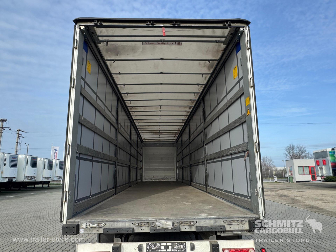 SCHMITZ Curtainsider Standard лизинг SCHMITZ Curtainsider Standard: фото 7 SCHMITZ Curtainsider Standard лизинг SCHMITZ Curtainsider Standard: фото 7