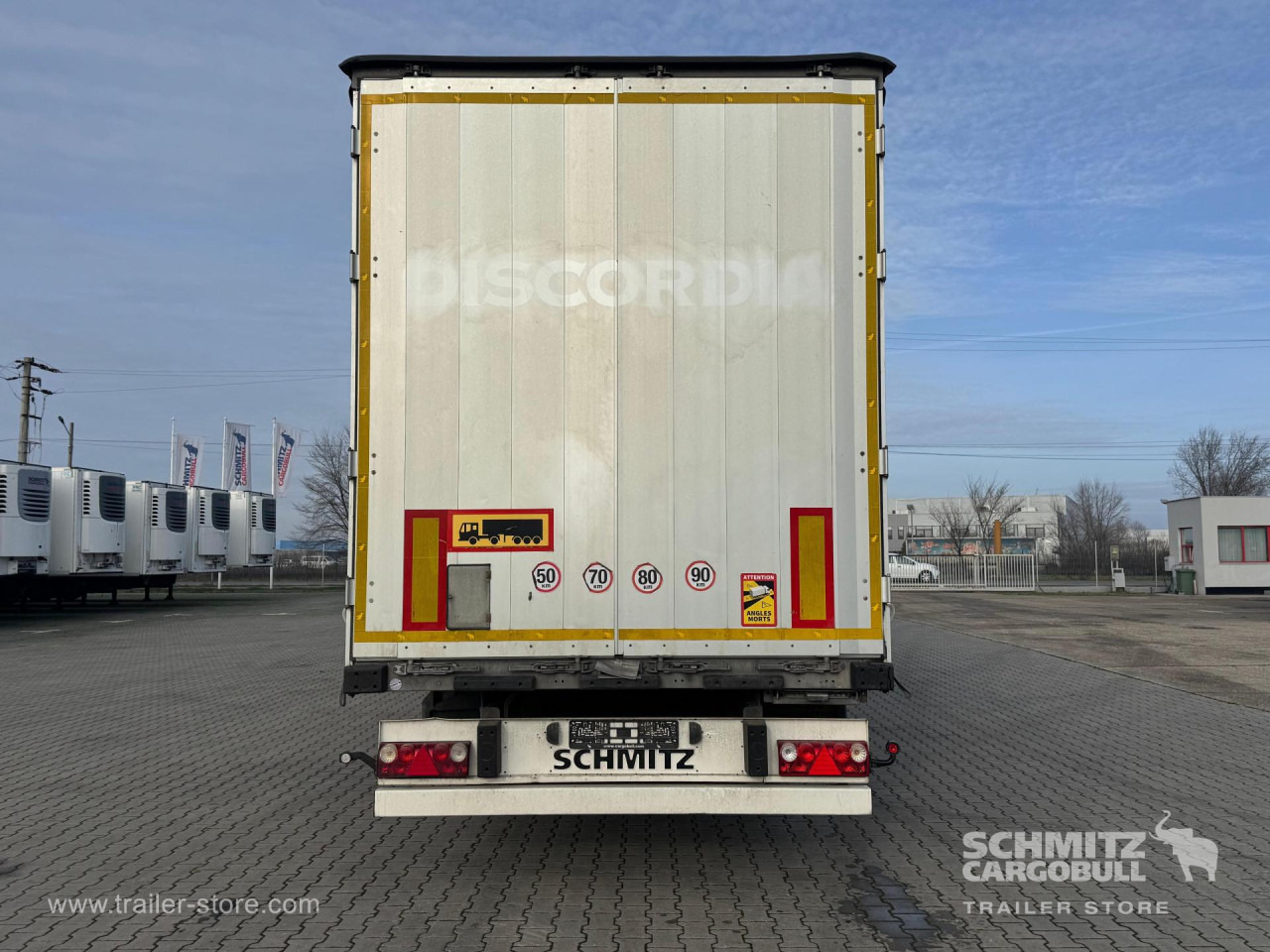 SCHMITZ Curtainsider Standard лизинг SCHMITZ Curtainsider Standard: фото 8 SCHMITZ Curtainsider Standard лизинг SCHMITZ Curtainsider Standard: фото 8