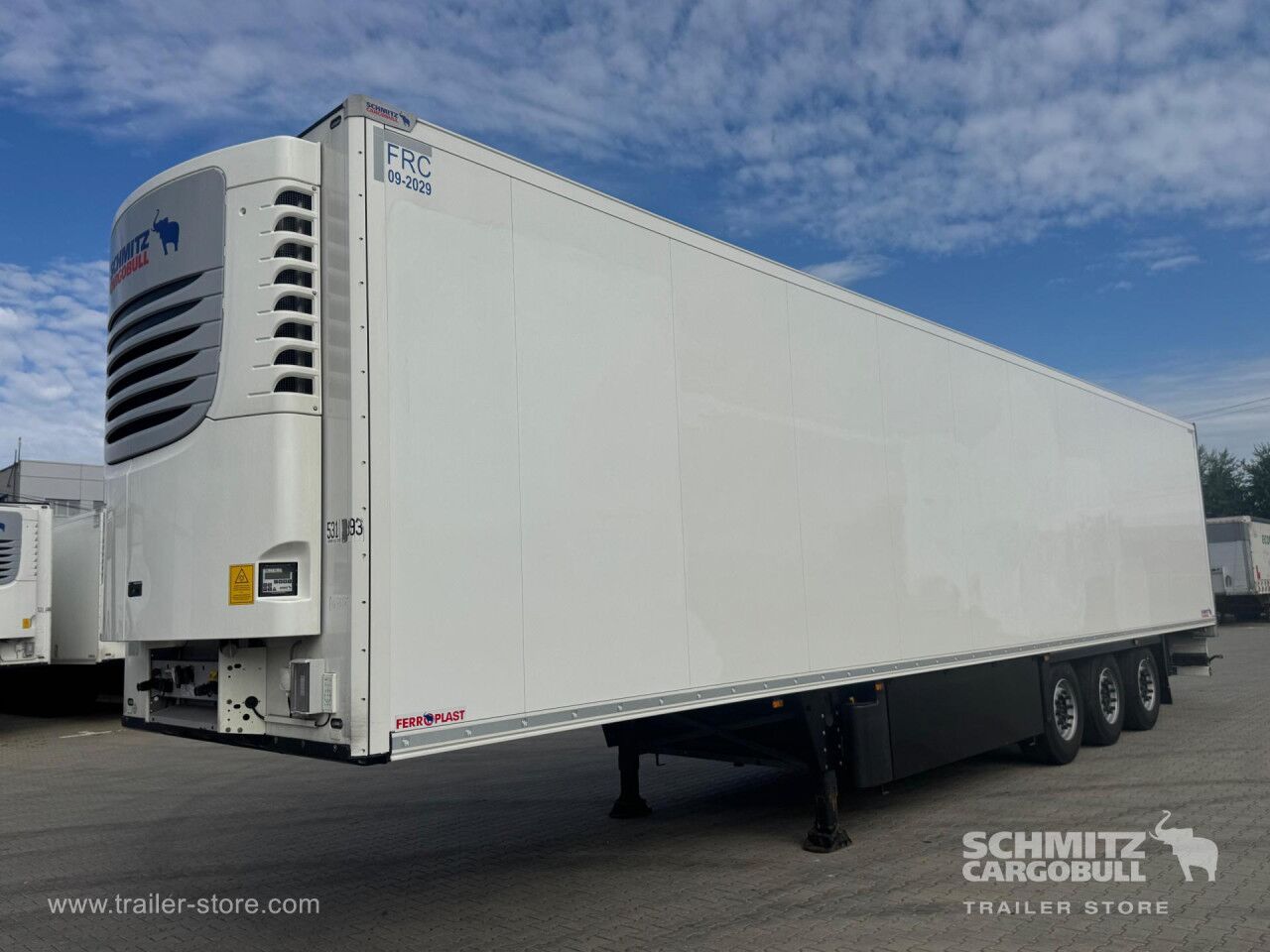 SCHMITZ Reefer Standard Double deck - Изотермический полуприцеп: фото 1 SCHMITZ Reefer Standard Double deck - Изотермический полуприцеп: фото 1