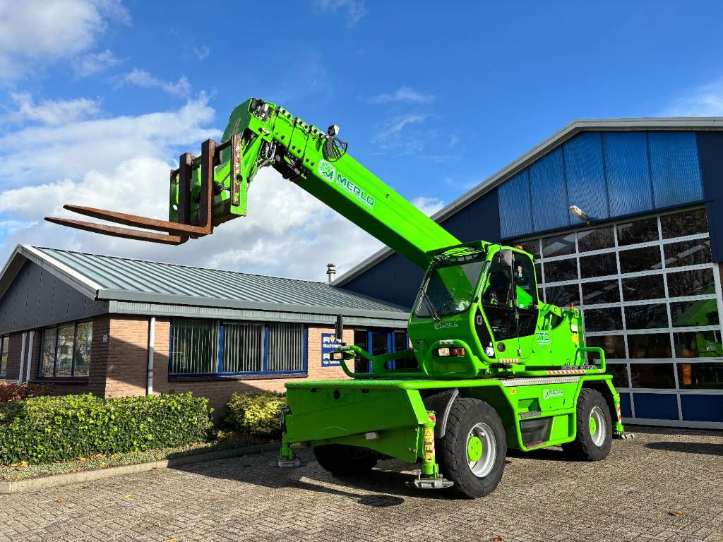 Merlo Roto 60.24 - Телескопический погрузчик: фото 3 Merlo Roto 60.24 - Телескопический погрузчик: фото 3