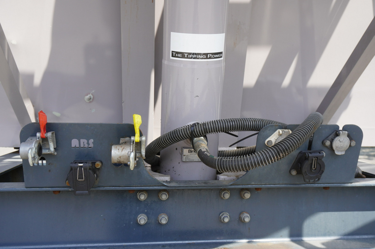 GRAS GS tipper / 52 m3 semi-trailer! / 2023 / 3 units лизинг GRAS GS tipper / 52 m3 semi-trailer! / 2023 / 3 units: фото 9