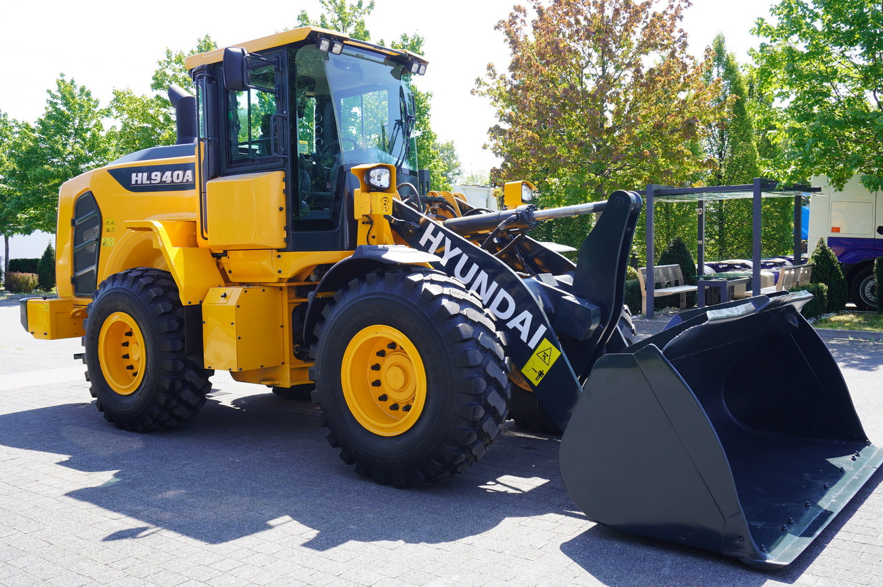 Колёсный погрузчик HYUNDAI HL940A articulated loader / year 2021 / weight 13.5t year of production 2021: фото 6