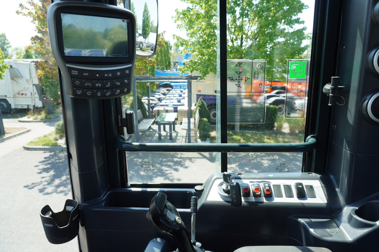 Колёсный погрузчик HYUNDAI HL940A articulated loader / year 2021 / weight 13.5t year of production 2021: фото 12