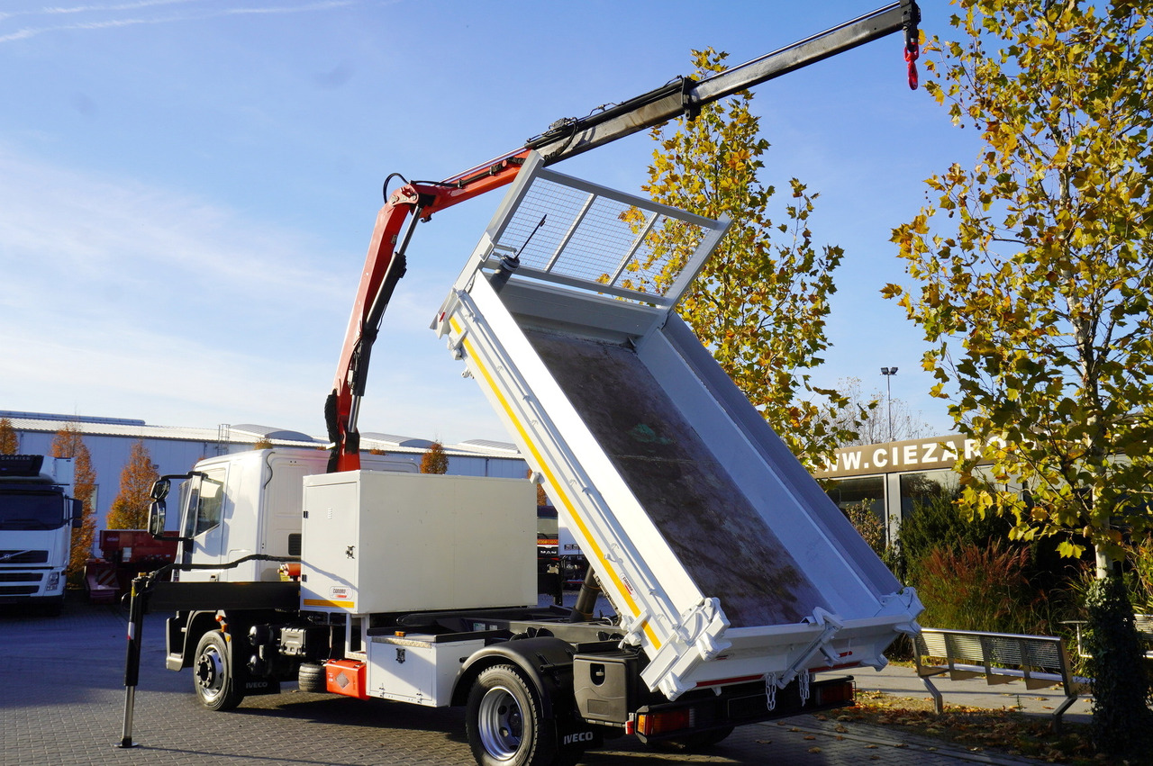 IVECO Eurocargo 120E18 Crane Palfinger / 3-way tipper / sleeper cab - Грузовик бортовой/ Платформа, Автоманипулятор: фото 4 IVECO Eurocargo 120E18 Crane Palfinger / 3-way tipper / sleeper cab - Грузовик бортовой/ Платформа, Автоманипулятор: фото 4