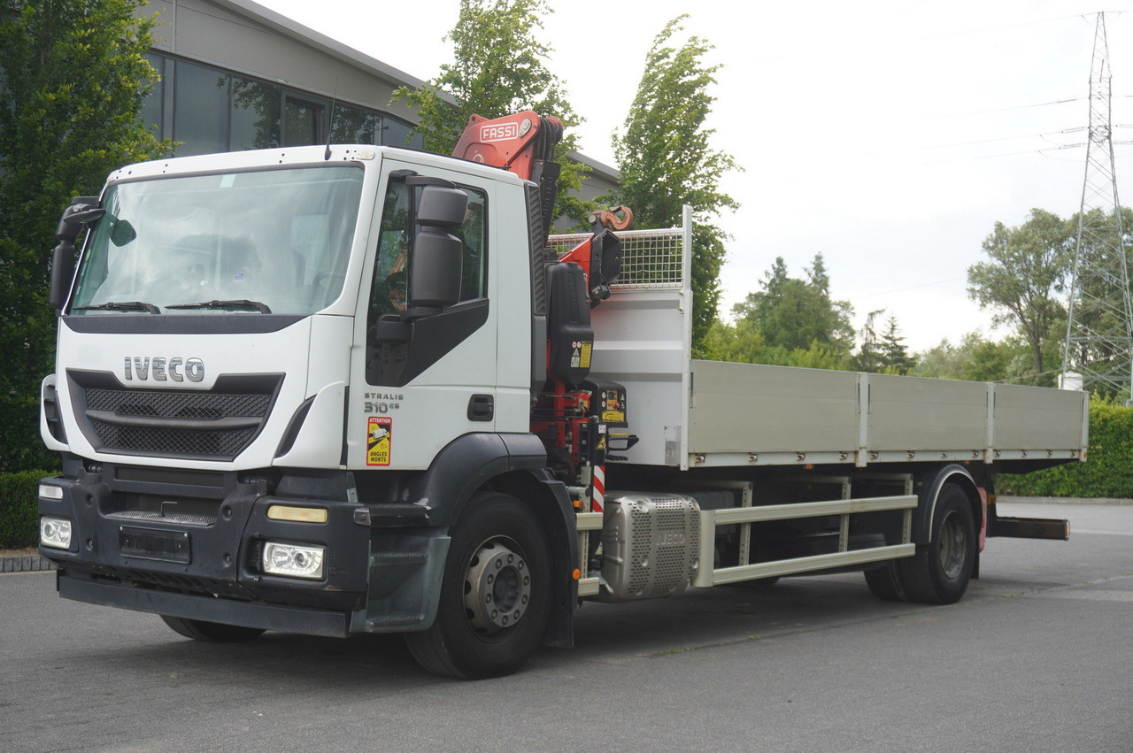IVECO STRALIS 19.310 E6 / Flatbed 19 EPAL / FASSI F135 / 225 MTH! / 5.7 T - Автоманипулятор, Автоманипулятор: фото 3 IVECO STRALIS 19.310 E6 / Flatbed 19 EPAL / FASSI F135 / 225 MTH! / 5.7 T - Автоманипулятор, Автоманипулятор: фото 3