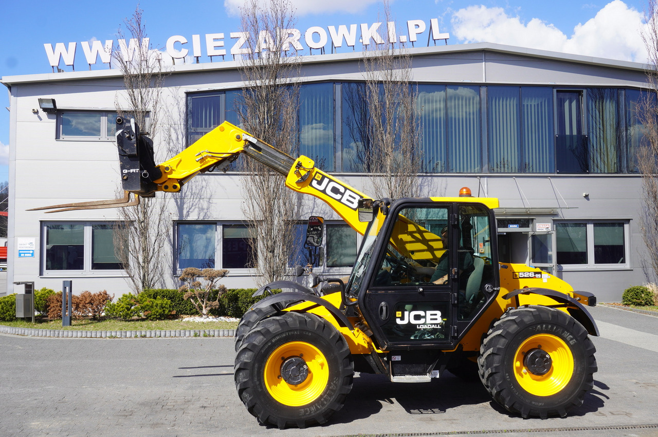 JCB 526-56 AGRI Plus / 5.6 m telescopic loader / joystick - Телескопический фронтальный погрузчик: фото 1 JCB 526-56 AGRI Plus / 5.6 m telescopic loader / joystick - Телескопический фронтальный погрузчик: фото 1