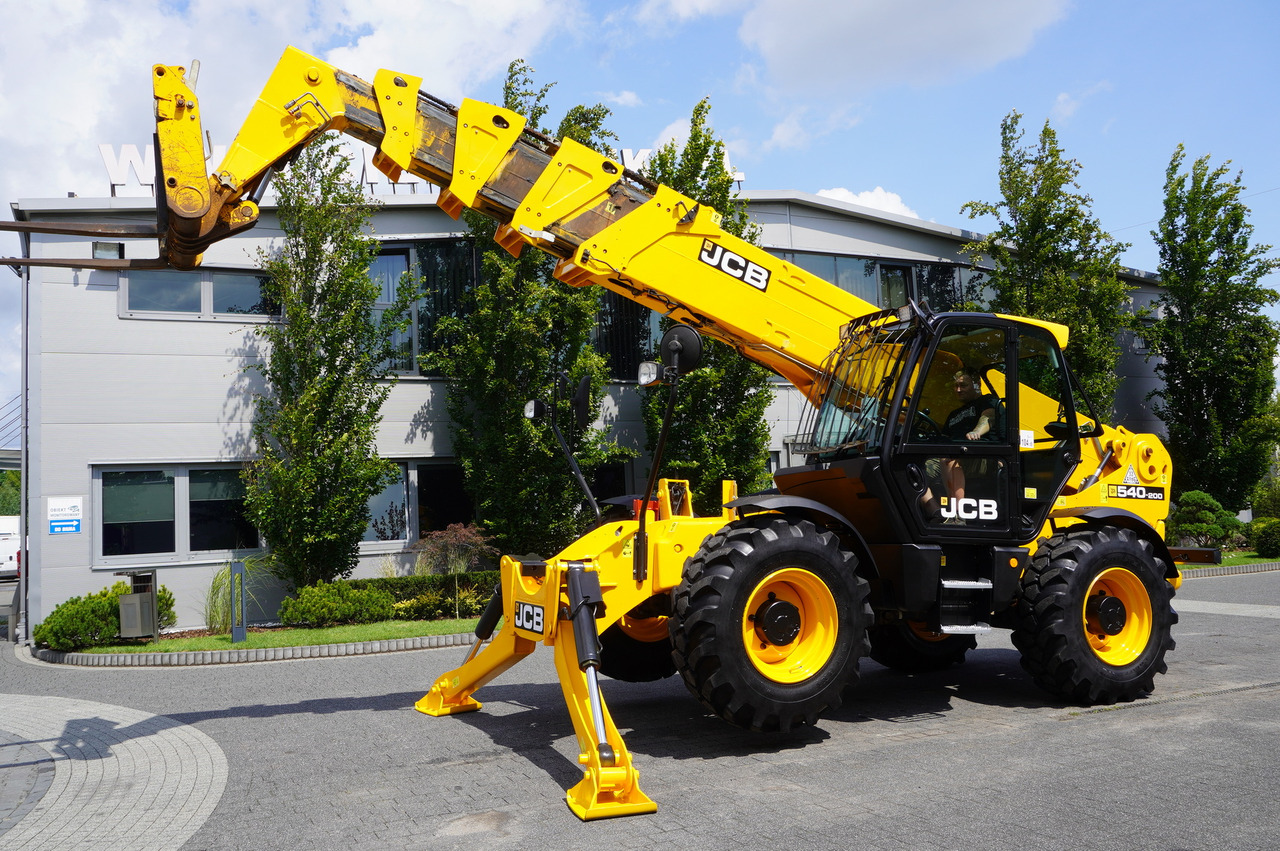 JCB 540-200 Telescopic Loader / 20 m reach / joystick / 2 units - Телескопический фронтальный погрузчик: фото 3 JCB 540-200 Telescopic Loader / 20 m reach / joystick / 2 units - Телескопический фронтальный погрузчик: фото 3