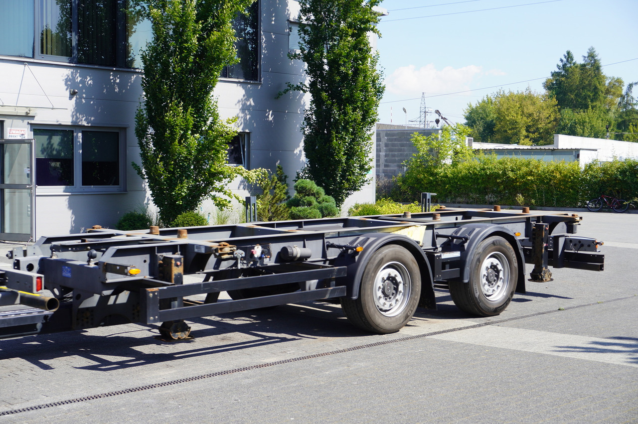 KOGEL standard tandem / y.2020 - Прицеп бортовой/ Платформа: фото 2 KOGEL standard tandem / y.2020 - Прицеп бортовой/ Платформа: фото 2
