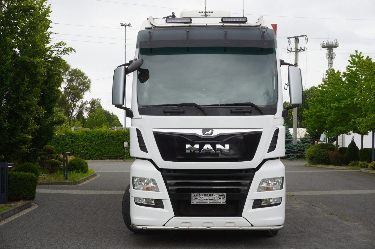 MAN MAN TGX 35.580 E6 8x4 /4 / 23 EPAL tarp superstructure / 4th axle steered лизинг MAN MAN TGX 35.580 E6 8x4 /4 / 23 EPAL tarp superstructure / 4th axle steered: фото 7