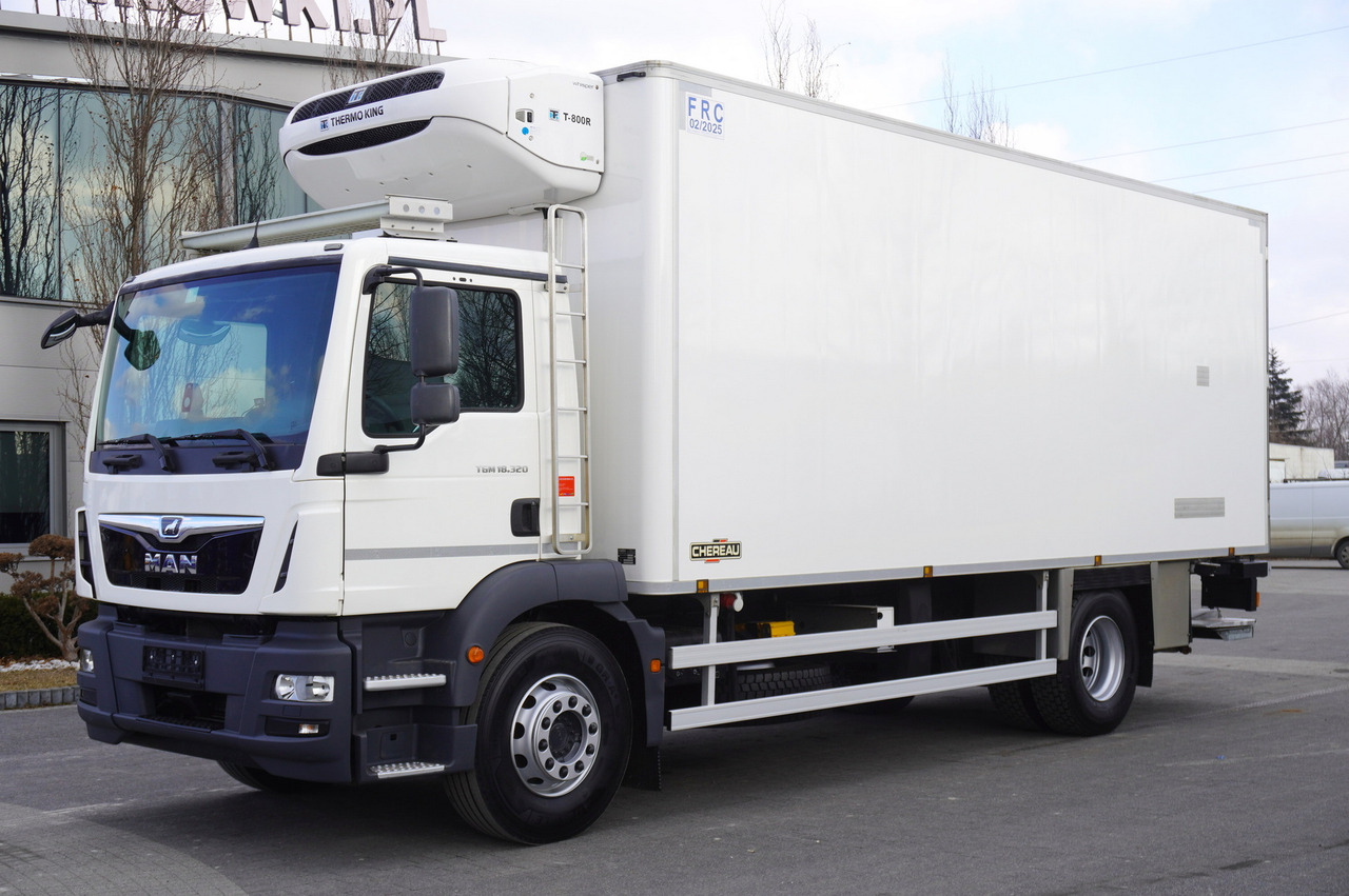MAN TGM 18.320 / CHEREAU meat hook refrigerator / Carcass elevator - Рефрижератор: фото 2 MAN TGM 18.320 / CHEREAU meat hook refrigerator / Carcass elevator - Рефрижератор: фото 2