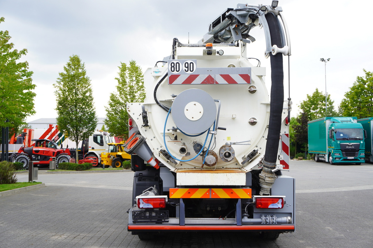MAN TGM 26.340 E6 / RIVARD sewage cleaner 11.8 m3 / 170 tho. km / steered axle - Ассенизатор: фото 4 MAN TGM 26.340 E6 / RIVARD sewage cleaner 11.8 m3 / 170 tho. km / steered axle - Ассенизатор: фото 4