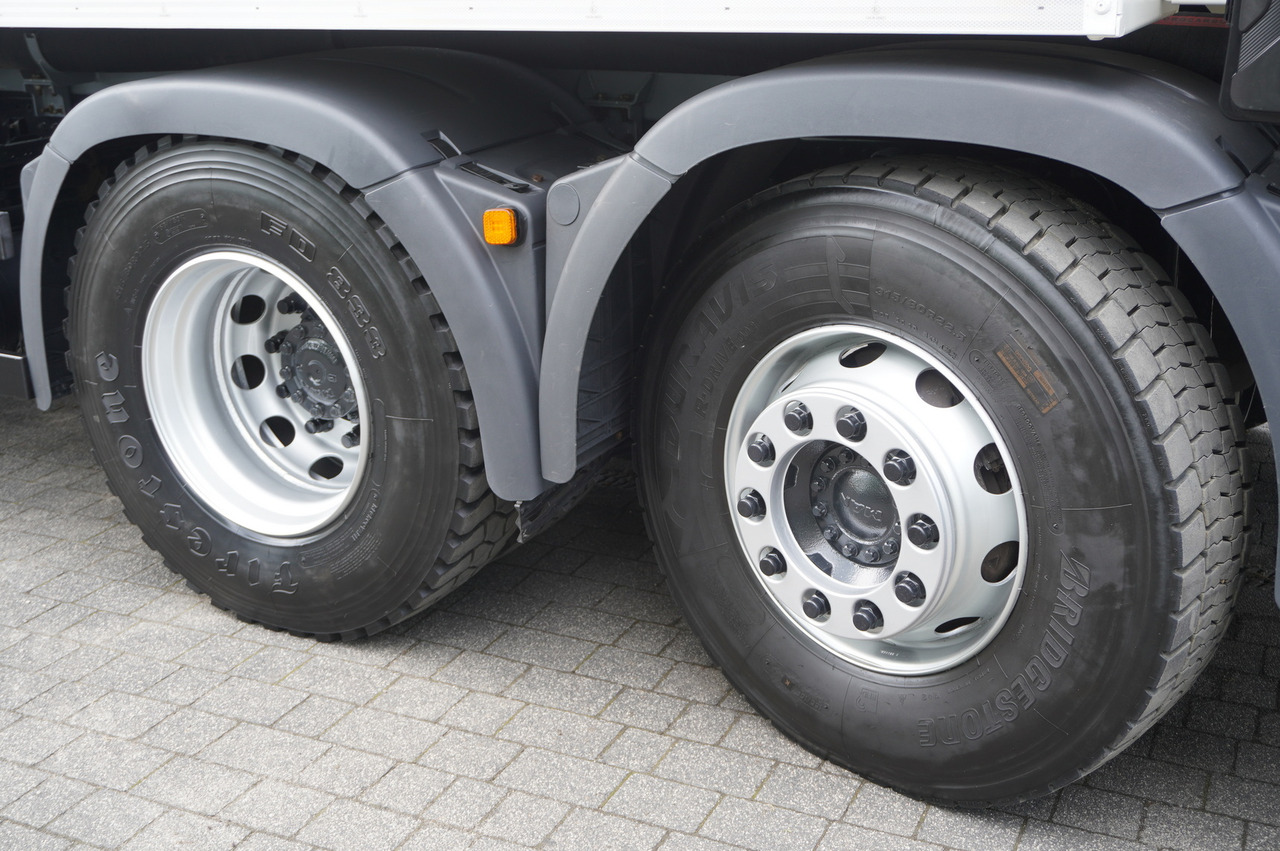 Ассенизатор MAN TGM 26.340 E6 / RIVARD sewage cleaner 11.8 m3 / 170 tho. km / steered axle: фото 25