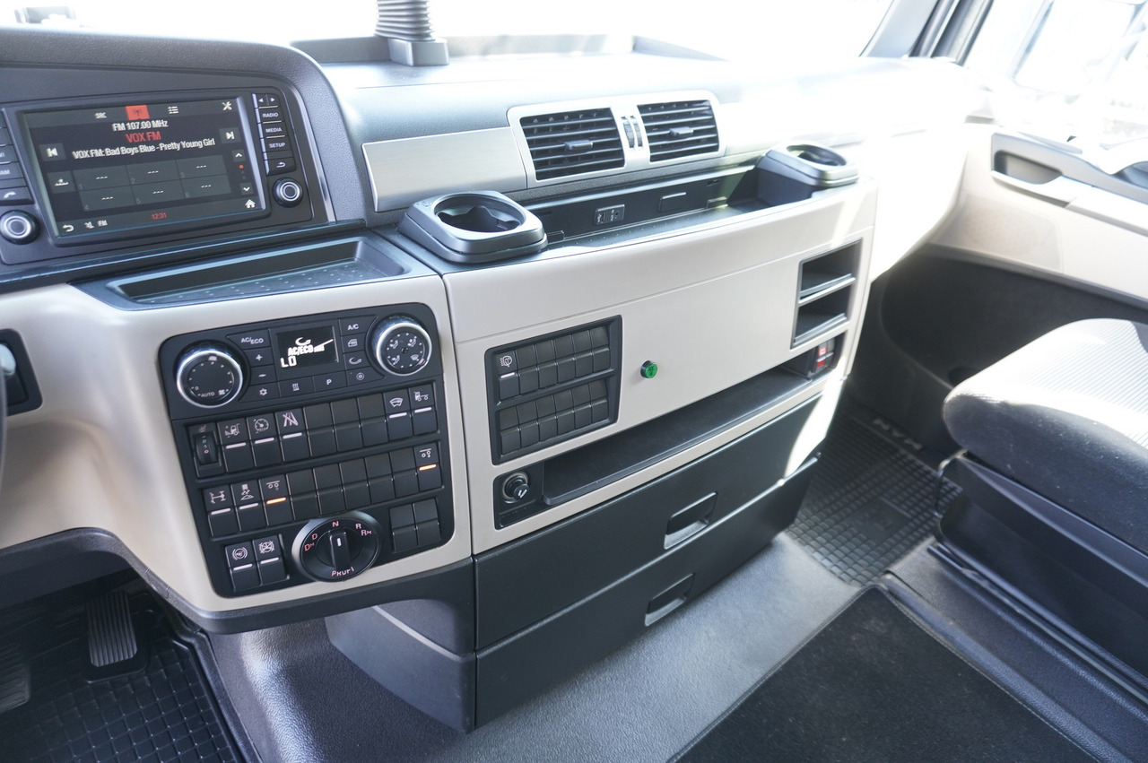 Рефрижератор MAN TGX 26.500 E6 XXL / Schmitz 19 pallets / Thermoking / steering axle: фото 32 Рефрижератор MAN TGX 26.500 E6 XXL / Schmitz 19 pallets / Thermoking / steering axle: фото 32