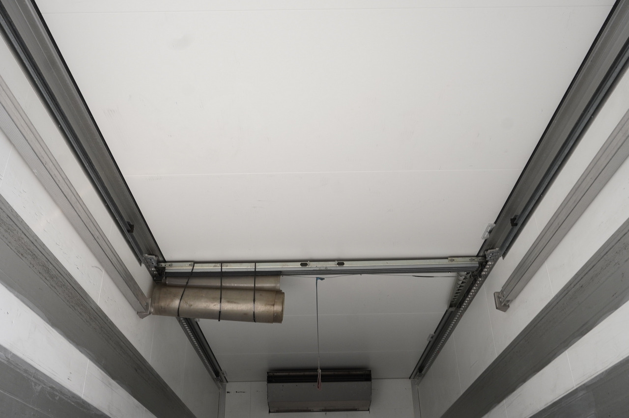 Рефрижератор MAN TGX 26.500 E6 XXL / Schmitz 19 pallets / Thermoking / steering axle: фото 10 Рефрижератор MAN TGX 26.500 E6 XXL / Schmitz 19 pallets / Thermoking / steering axle: фото 10