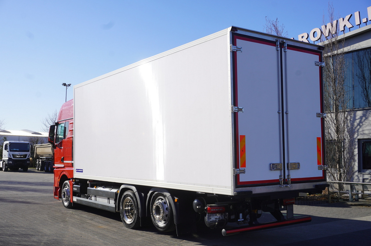 MAN TGX 26.510 / 2022 / New Lamberet refrigerator bitemperature/ Carrier Supra 1150 MT / 4 units - Рефрижератор: фото 3 MAN TGX 26.510 / 2022 / New Lamberet refrigerator bitemperature/ Carrier Supra 1150 MT / 4 units - Рефрижератор: фото 3