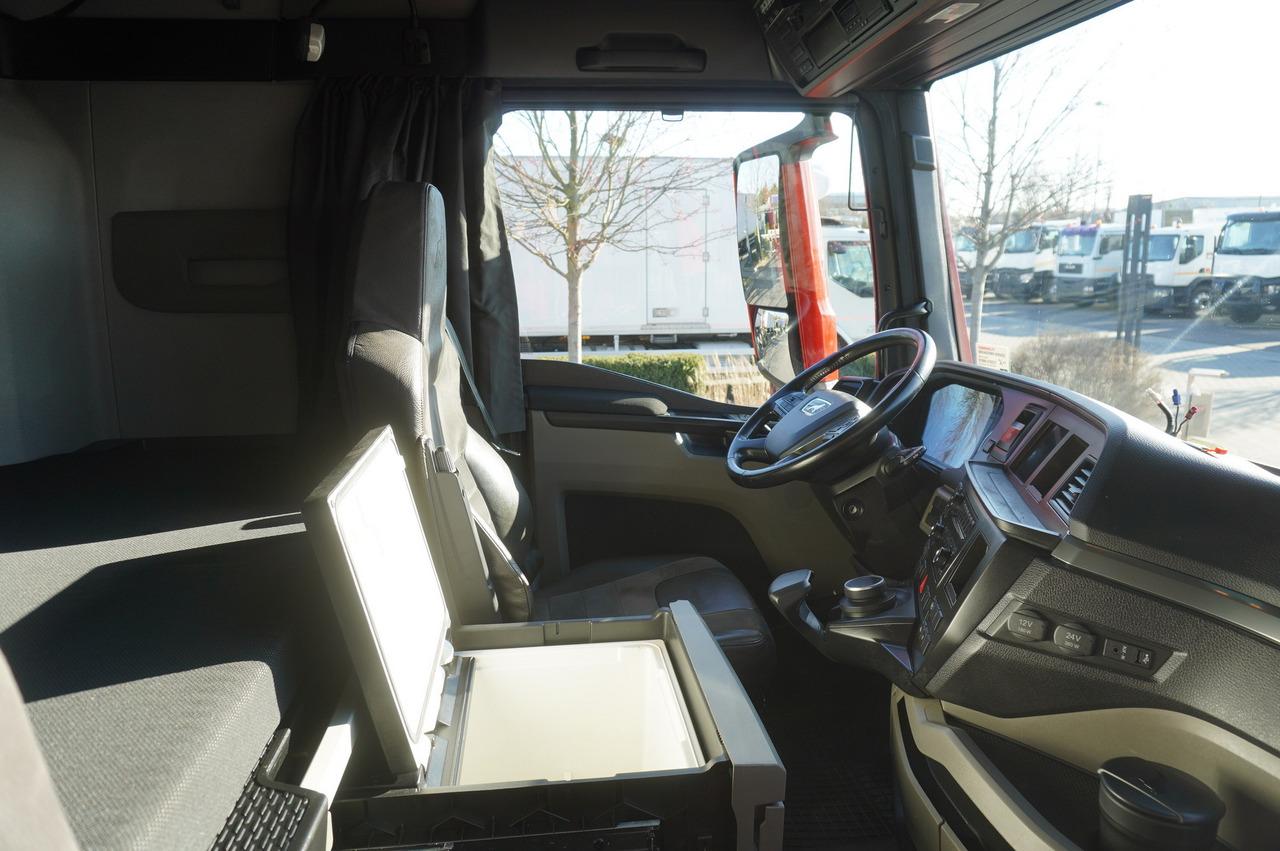 Рефрижератор MAN TGX 26.510 / 2022 / New Lamberet refrigerator bitemperature/ Carrier Supra 1150 MT / 4 units: фото 27