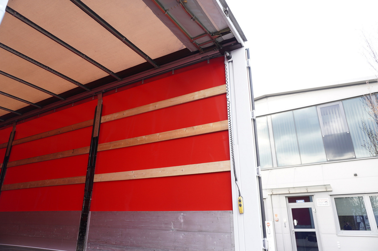 Тентованный грузовик MERCEDES-BENZ Actros 1835 E6 4×2 / Curtainsider 21 pallets / tail lift 1.5t: фото 28