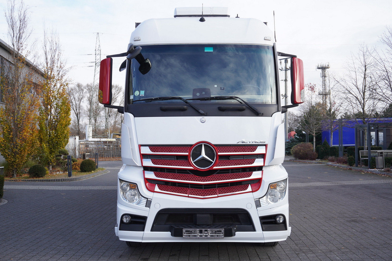MERCEDES-BENZ Actros 1835 E6 4×2 / Curtainsider 21 pallets / tail lift 1.5t - Тентованный грузовик: фото 4 MERCEDES-BENZ Actros 1835 E6 4×2 / Curtainsider 21 pallets / tail lift 1.5t - Тентованный грузовик: фото 4