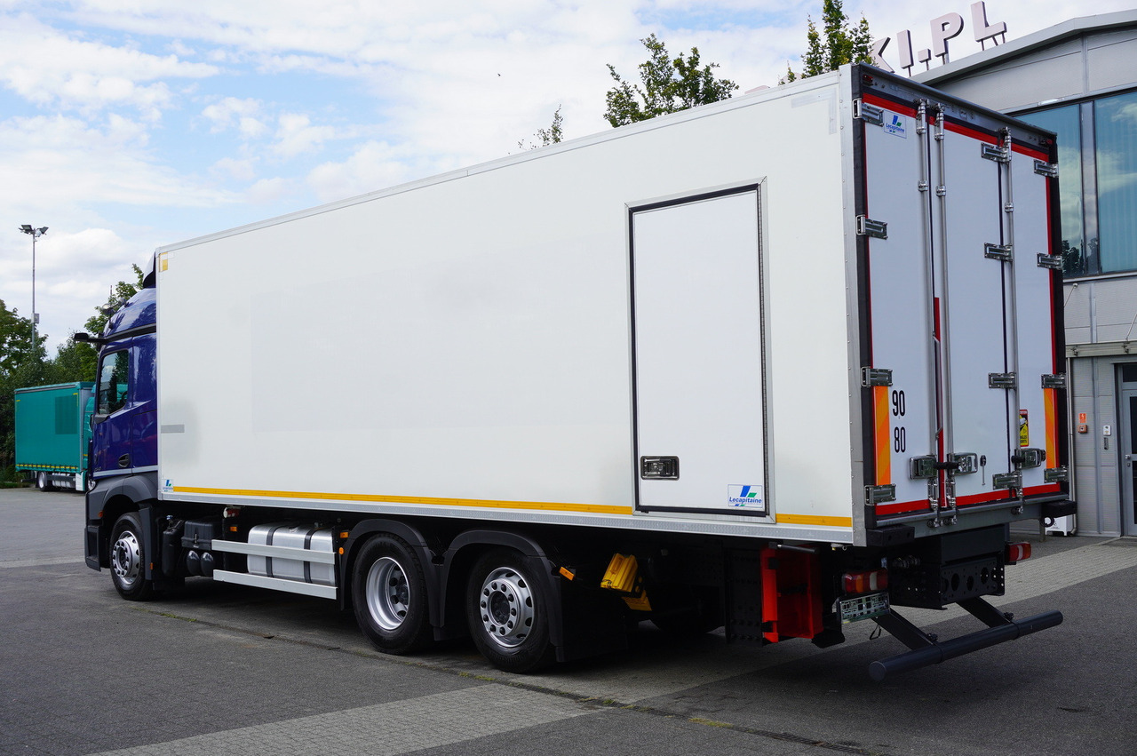 MERCEDES-BENZ Actros 2546 / Lecapitaine refrigerator 20 EPAL / Multitemperature / Carrier Supra 1150 MT - Рефрижератор: фото 3 MERCEDES-BENZ Actros 2546 / Lecapitaine refrigerator 20 EPAL / Multitemperature / Carrier Supra 1150 MT - Рефрижератор: фото 3