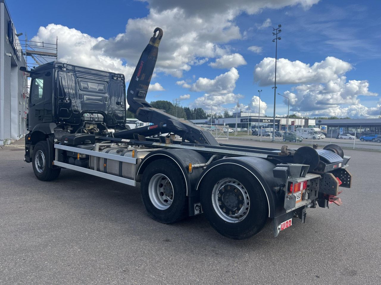 MERCEDES-BENZ Arocs 2543 6x2*4 / 21t Hooklift HIAB ULT21Z56 / 2022 - Крюковой мультилифт: фото 2 MERCEDES-BENZ Arocs 2543 6x2*4 / 21t Hooklift HIAB ULT21Z56 / 2022 - Крюковой мультилифт: фото 2