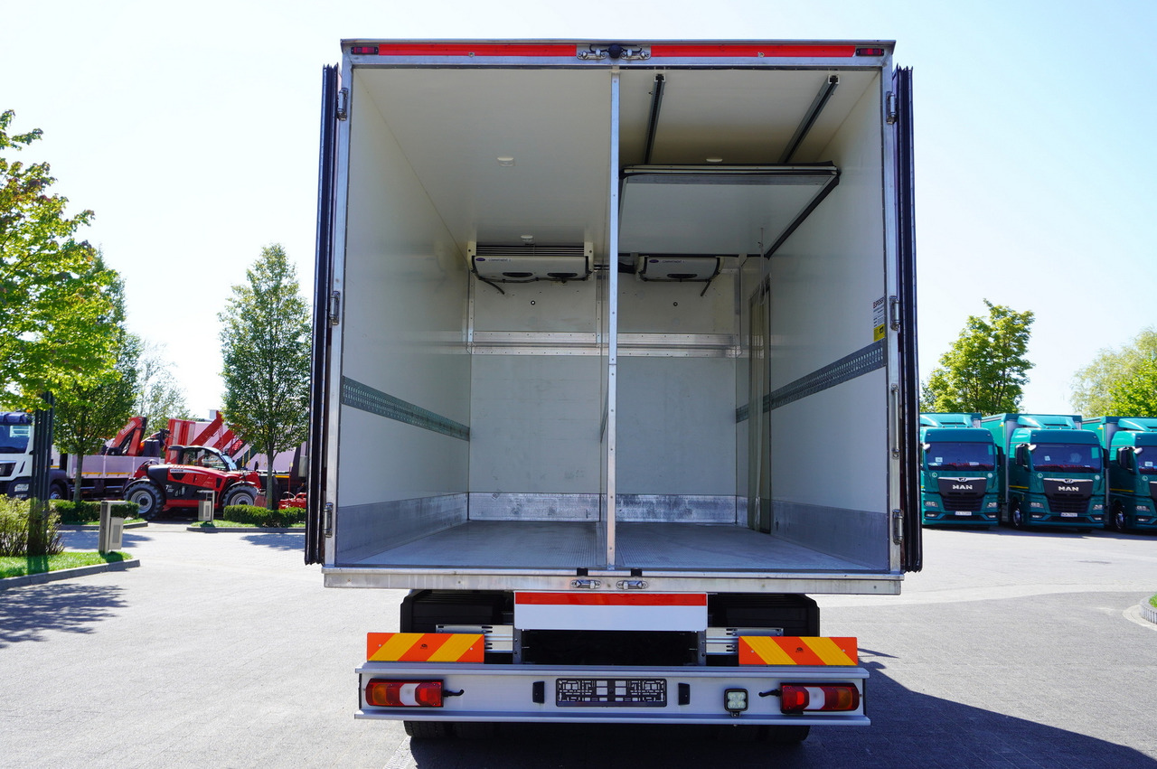 MERCEDES-BENZ Atego 1223 / Bitemperature Refrigerator 12 EPAL / Full ADR / Sleeper cab / 175 tho. km - Рефрижератор: фото 5 MERCEDES-BENZ Atego 1223 / Bitemperature Refrigerator 12 EPAL / Full ADR / Sleeper cab / 175 tho. km - Рефрижератор: фото 5
